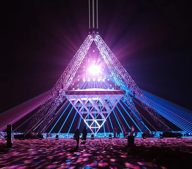 Noor Riyadh Festival — Illuminated light installation with laser beams at night